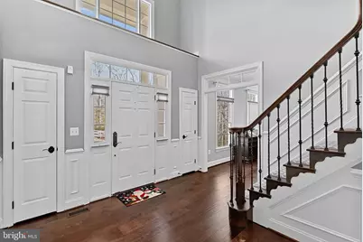 8138 Rondelay Lane, Fairfax Station, VA 22039 - Photo 5