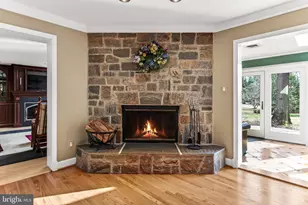 7509 Walton Ln, Annandale, VA 22003 - Photo 15