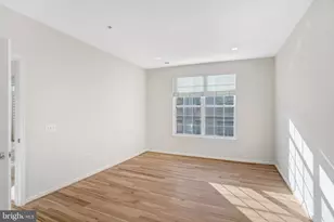 11623 Cavalier Landing Ct, Fairfax, VA 22030 - Photo 23