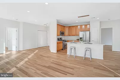 11623 Cavalier Landing Court #304, Fairfax, VA 22030 - Photo 9