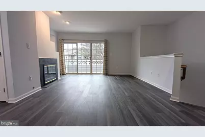 14437 Glencrest Circle #129, Centreville, VA 20120 - Photo 7