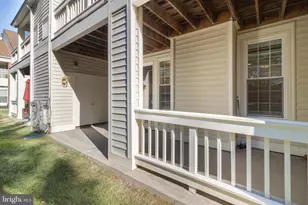 6944 Ellingham Cir, Alexandria, VA 22315 - Photo 23