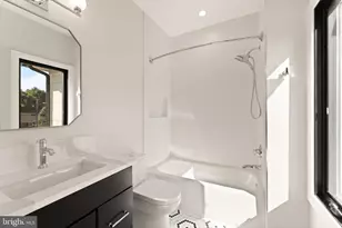 1710 Dalewood Pl, McLean, VA 22101 - Photo 45