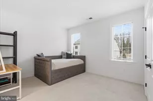 5696 Tunwell Ct, Burke, VA 22015 - Photo 35