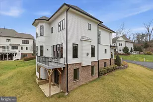 5696 Tunwell Ct, Burke, VA 22015 - Photo 51