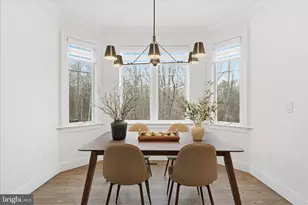 5696 Tunwell Ct, Burke, VA 22015 - Photo 19