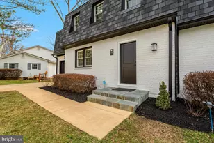 5203 Mornington Ct, Fairfax, VA 22032 - Photo 3