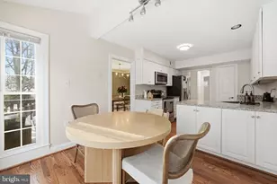 7319 Westmore Dr, Springfield, VA 22150 - Photo 7