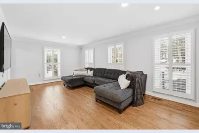 7319 Westmore Drive, Springfield, VA 22150 - Photo 15