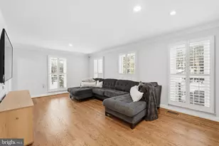 7319 Westmore Dr, Springfield, VA 22150 - Photo 15