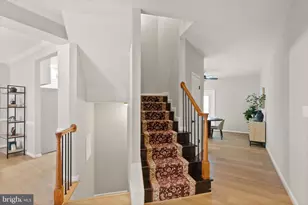 105 Shepherdson Ln NE, Vienna, VA 22180 - Photo 15