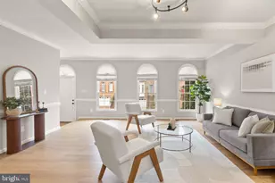 105 Shepherdson Ln NE, Vienna, VA 22180 - Photo 5