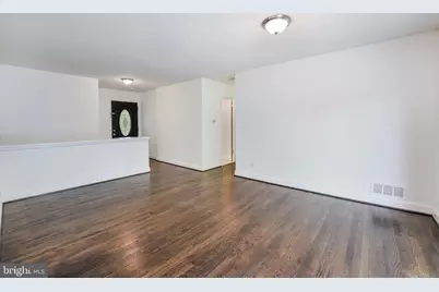 7815 Bristow Drive, Annandale, VA 22003 - Photo 13