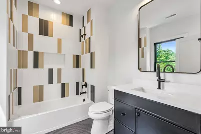 930 Fairway Drive NE, Vienna, VA 22180 - Photo 35