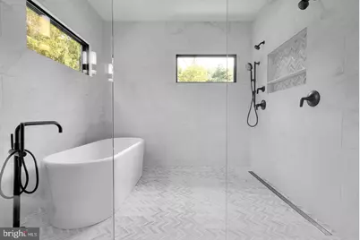 930 Fairway Drive NE, Vienna, VA 22180 - Photo 21