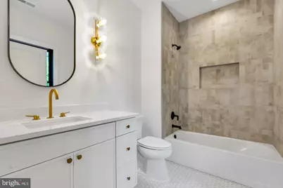 930 Fairway Drive NE, Vienna, VA 22180 - Photo 35