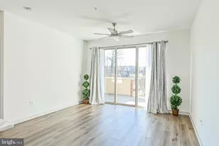 10755 Fairgrounds Dr, Fairfax, VA 22030 - Photo 11