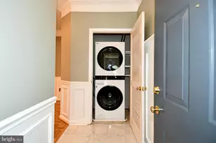 11322 Westbrook Mill Ln, Fairfax, VA 22030 - Photo 11