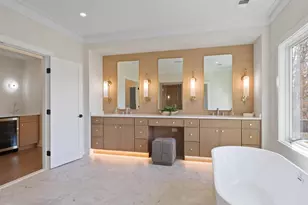 616 Gibson Cir SW, Vienna, VA 22180 - Photo 41