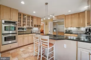 1507 Laurel Hill Rd, Vienna, VA 22182 - Photo 3