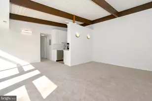 4267 Americana Dr, Annandale, VA 22003 - Photo 11