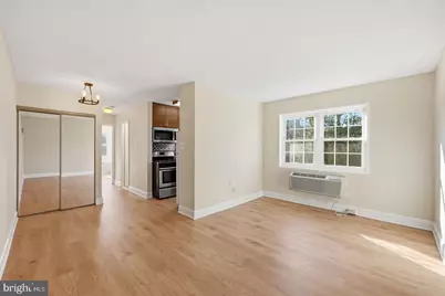 2239 Farrington Avenue #05-302, Alexandria, VA 22303 - Photo 9