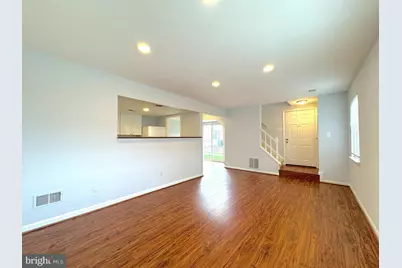 9671 Hagel Circle #34/D, Lorton, VA 22079 - Photo 5