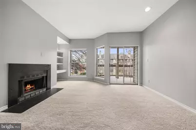 3916 Penderview Drive #425, Fairfax, VA 22033 - Photo 3