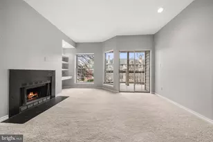 3916 Penderview Dr, Fairfax, VA 22033 - Photo 3