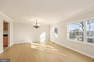 14821 Haymarket Ln, Centreville, VA 20120 - Photo 15