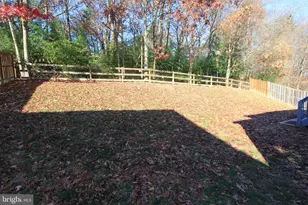 8431 Ambrose Ct, Springfield, VA 22153 - Photo 3