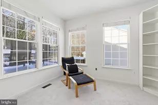 8431 Ambrose Ct, Springfield, VA 22153 - Photo 17