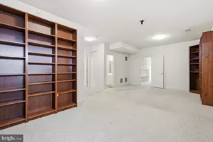 8431 Ambrose Ct, Springfield, VA 22153 - Photo 35