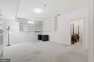 8431 Ambrose Ct, Springfield, VA 22153 - Photo 37