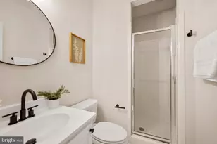 6489 Sharon Kay Ct, Alexandria, VA 22310 - Photo 35