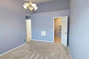 8202 Catbird Cir, Lorton, VA 22079 - Photo 15