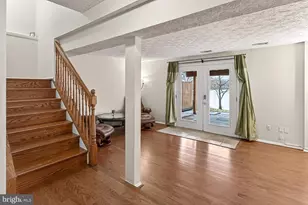 2938 Bridgehampton Ct, Falls Church, VA 22042 - Photo 15