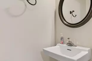 2938 Bridgehampton Ct, Falls Church, VA 22042 - Photo 25