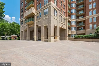 11776 Stratford House Place #601, Reston, VA 20190 - Photo 3