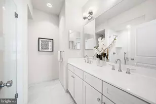 4973 Lakeside Xing, Chantilly, VA 20151 - Photo 19