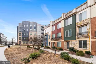 4973 Lakeside Xing, Chantilly, VA 20151 - Photo 35