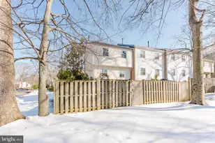 6360 Draco St, Burke, VA 22015 - Photo 11