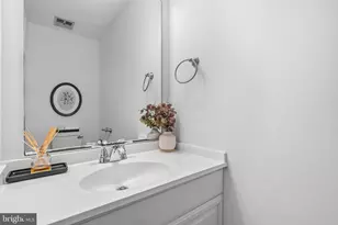 2901 Everleigh Way, Fairfax, VA 22031 - Photo 13