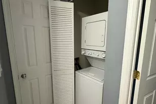 1645 International Dr, McLean, VA 22102 - Photo 9