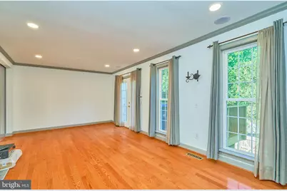 5810 Bunker Woods Lane, Burke, VA 22015 - Photo 11