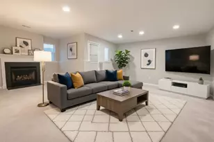 4057 Cornwall Ct, Fairfax, VA 22030 - Photo 9