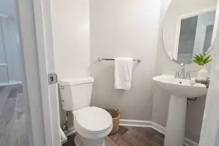 4057 Cornwall Ct, Fairfax, VA 22030 - Photo 7