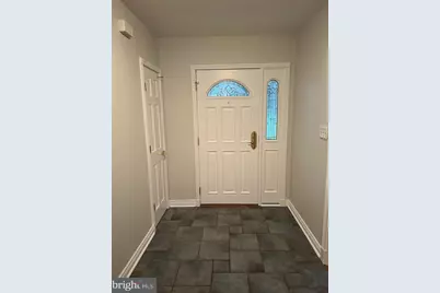 6830 Pacific Lane, Annandale, VA 22003 - Photo 7