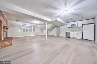 9116 Hamilton Drive, Fairfax, VA 22031 - Photo 29