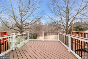 14854 Lynhodge Ct, Centreville, VA 20120 - Photo 13